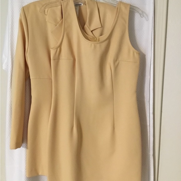 Host Pick- Sarah Richards two piece outfit. Dress with blazer. Size9/10 - Picture 2 of 6